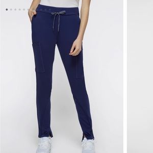 New without tags Navy jogger style scrub bottoms size large petite